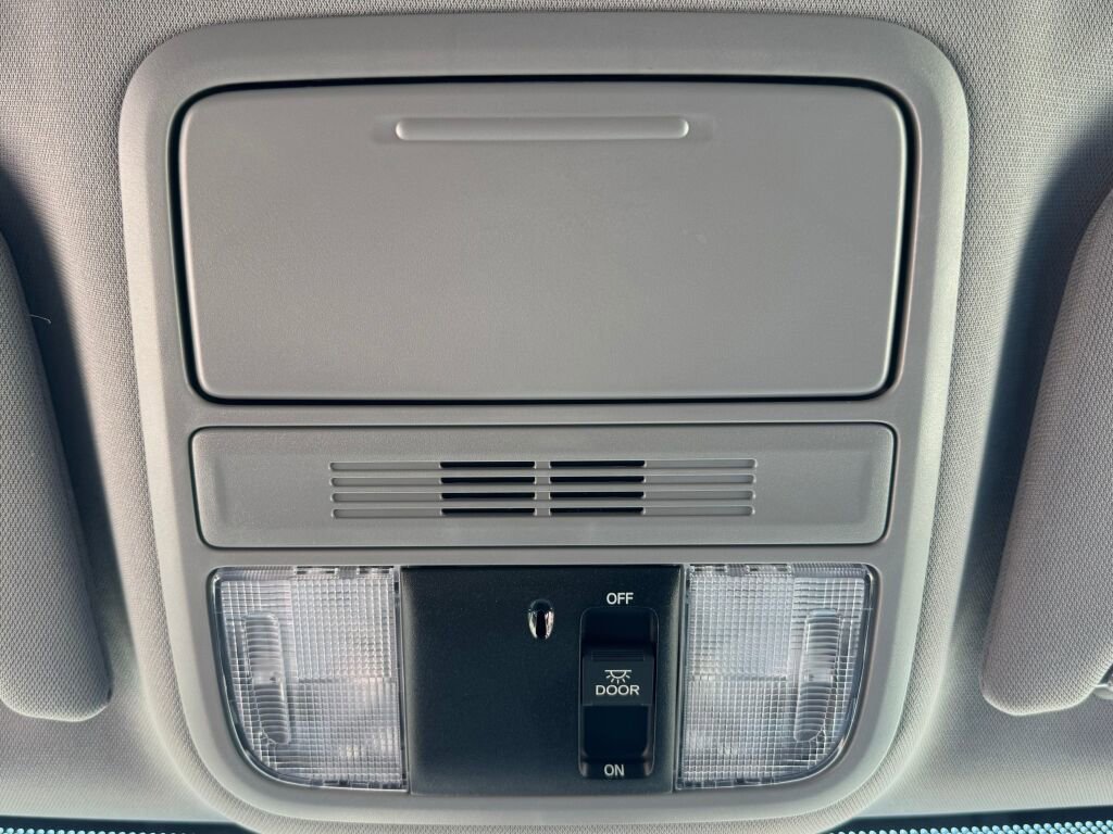 Used 2023 Honda Odyssey EX image 30