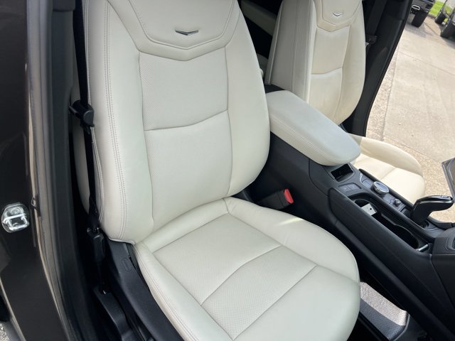 Used 2020 Cadillac XT6 Sport AWD/4WD image 29