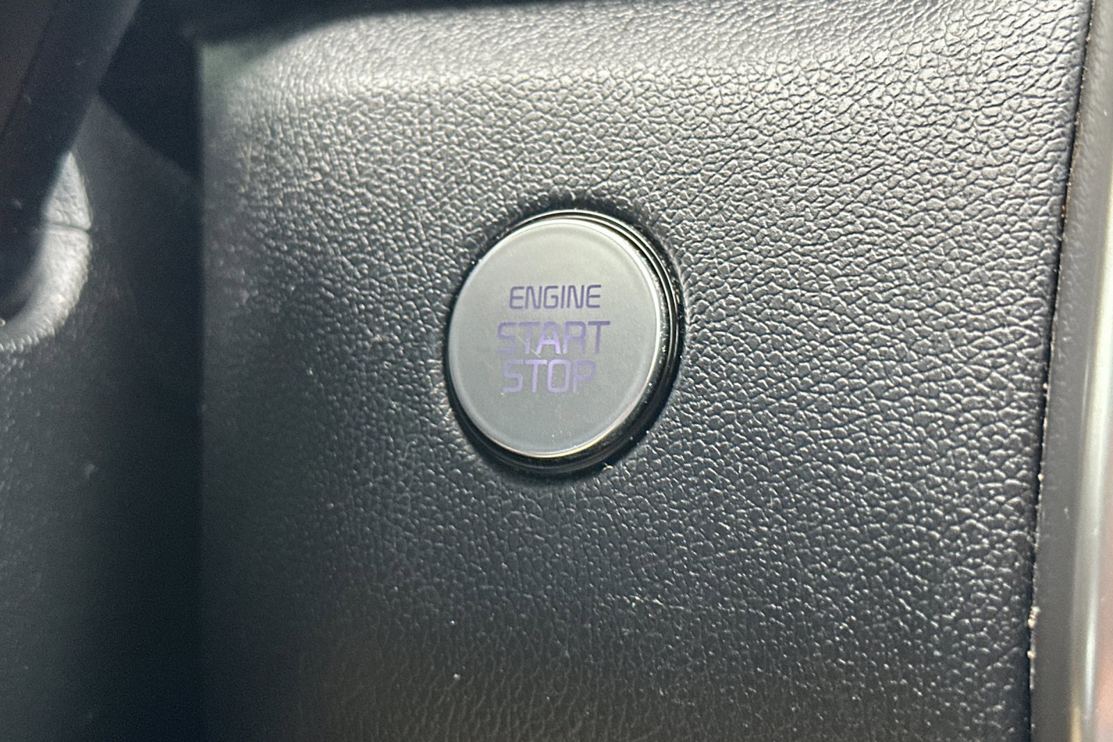 Used 2021 Kia Sorento S w/ Panoramic Sunroof Package image 24