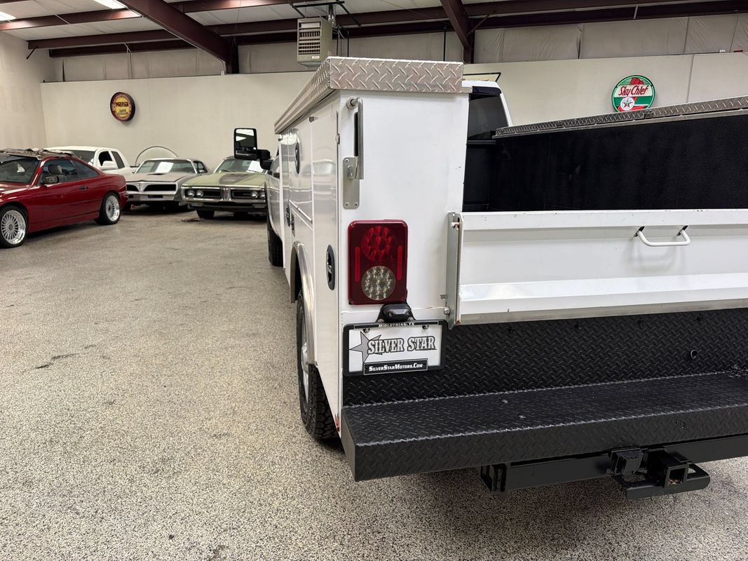 Used 2023 Chevrolet Silverado 2500 W/T w/ WT Convenience Package AWD/4WD image 15