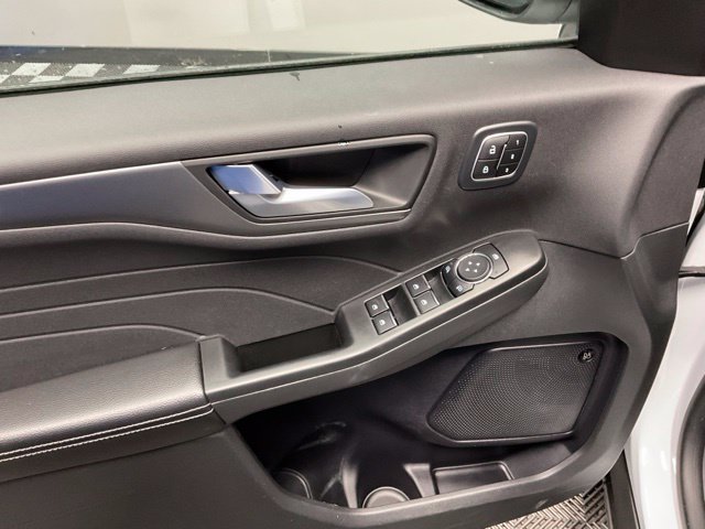 Used 2023 Ford Escape Active w/ Tech Pack #2 AWD/4WD image 15