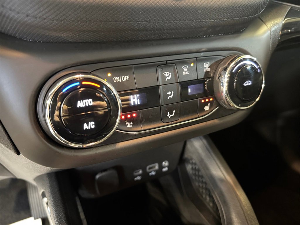 Used 2021 Chevrolet TrailBlazer LT w/ Convenience Package image 30