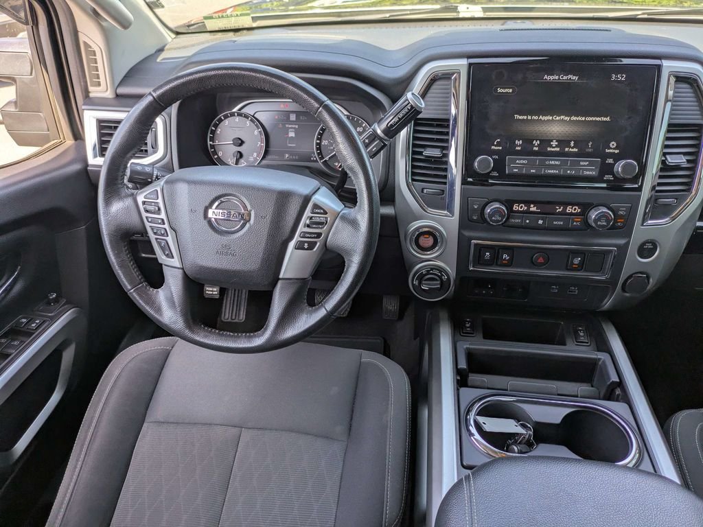 Used 2021 Nissan Titan SV w/ SV Convenience Package AWD/4WD image 16