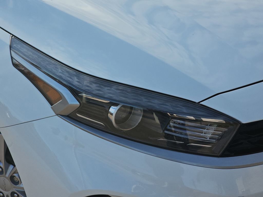 Used 2023 Kia Forte LX image 34