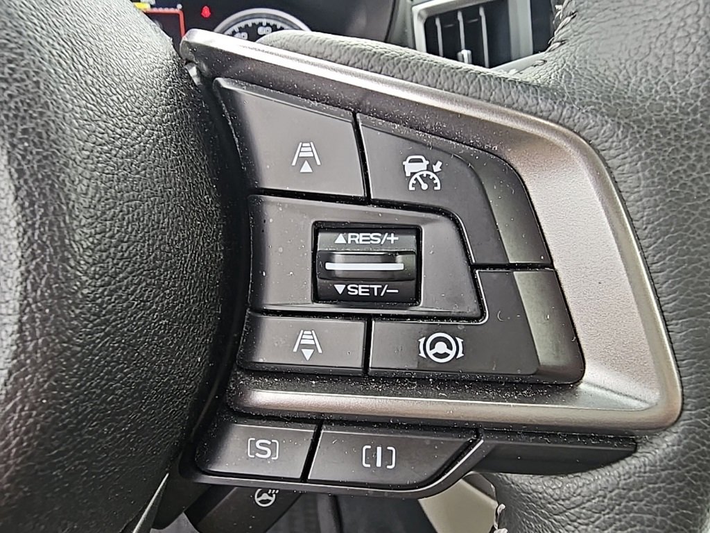 Used 2022 Subaru Forester Limited image 22