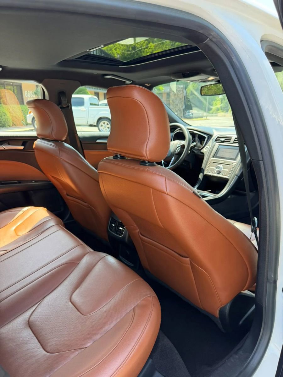 Used 2019 Ford Fusion Titanium image 10