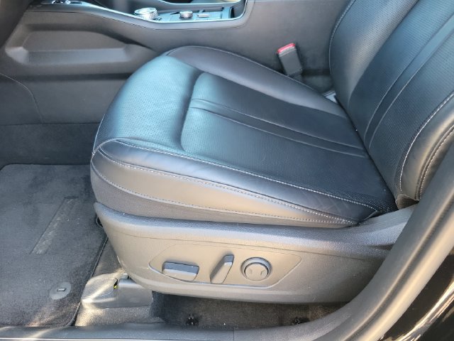 Used 2025 Kia Sorento EX AWD/4WD image 13