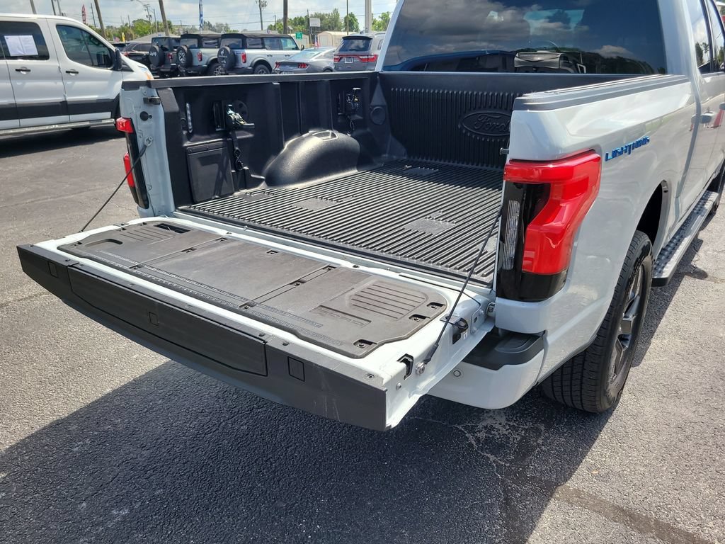 Used 2024 Ford F150 Lightning Flash w/ Max Trailer Tow Package AWD/4WD image 8