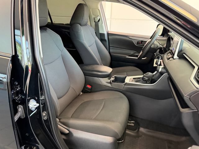 Used 2025 Toyota RAV4 LE FWD image 19