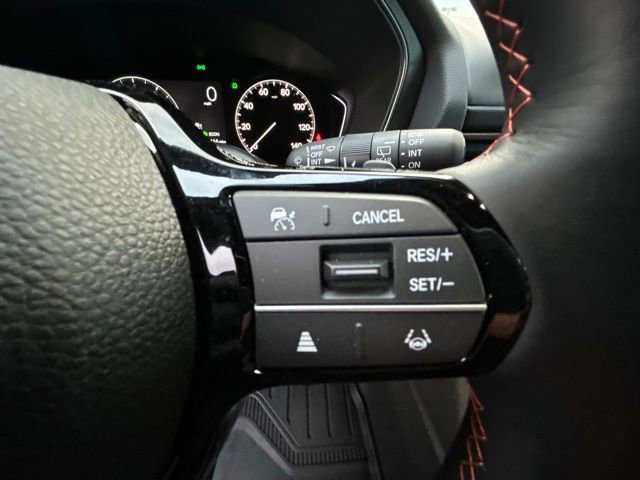 Used 2025 Honda Pilot TrailSport image 24