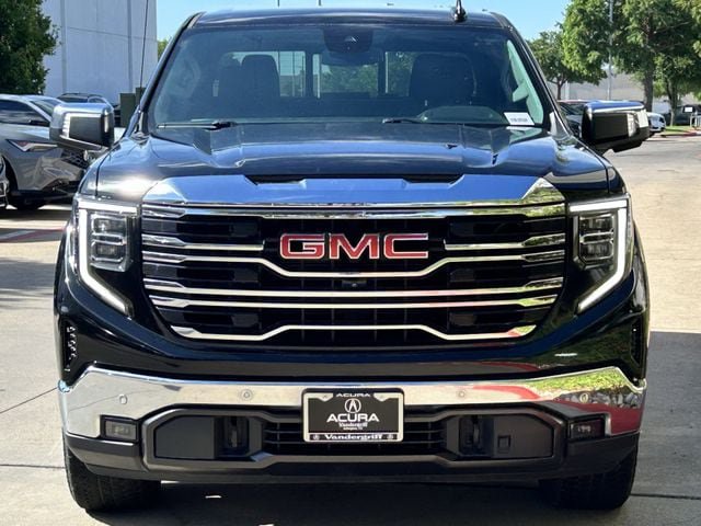 Used 2023 GMC Sierra 1500 SLT AWD/4WD image 8