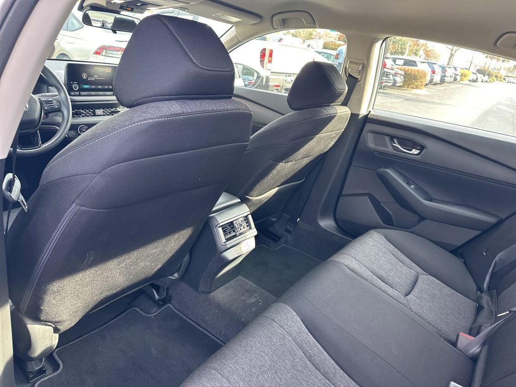 Certified 2025 Honda Accord LX image 12