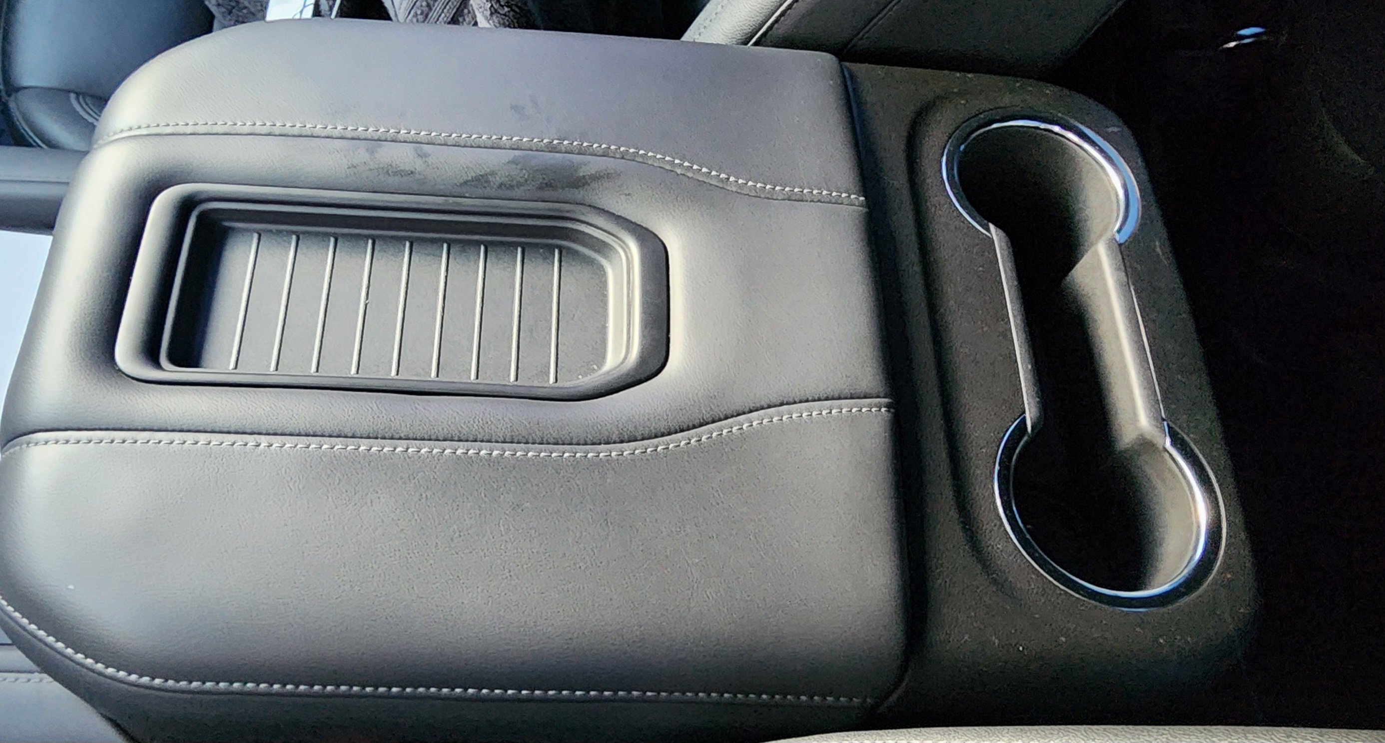 Used 2023 Chevrolet Tahoe LT w/ Luxury Package image 30