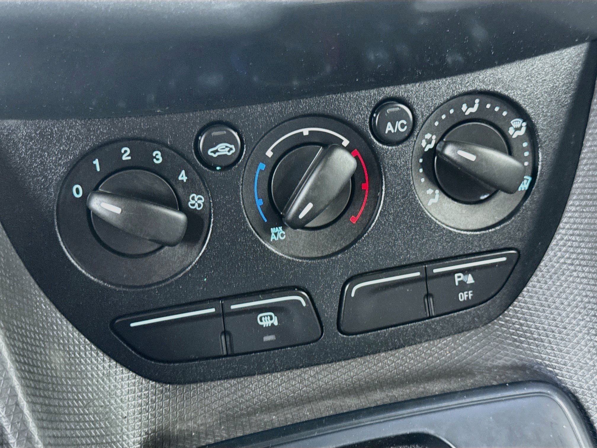 Used 2017 Ford Transit Connect XL FWD image 17