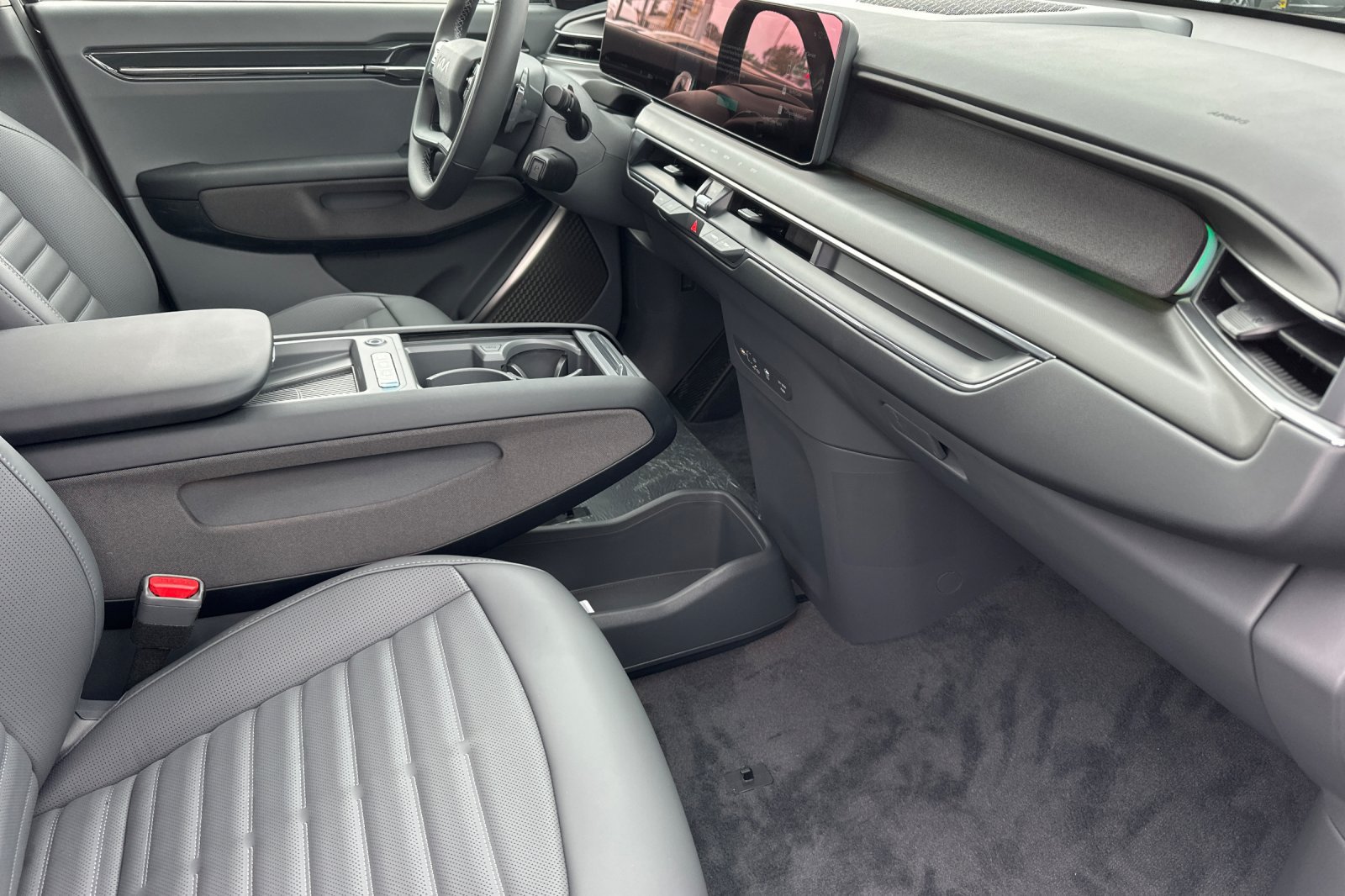 New 2026 Kia EV9 Land AWD/4WD image 16