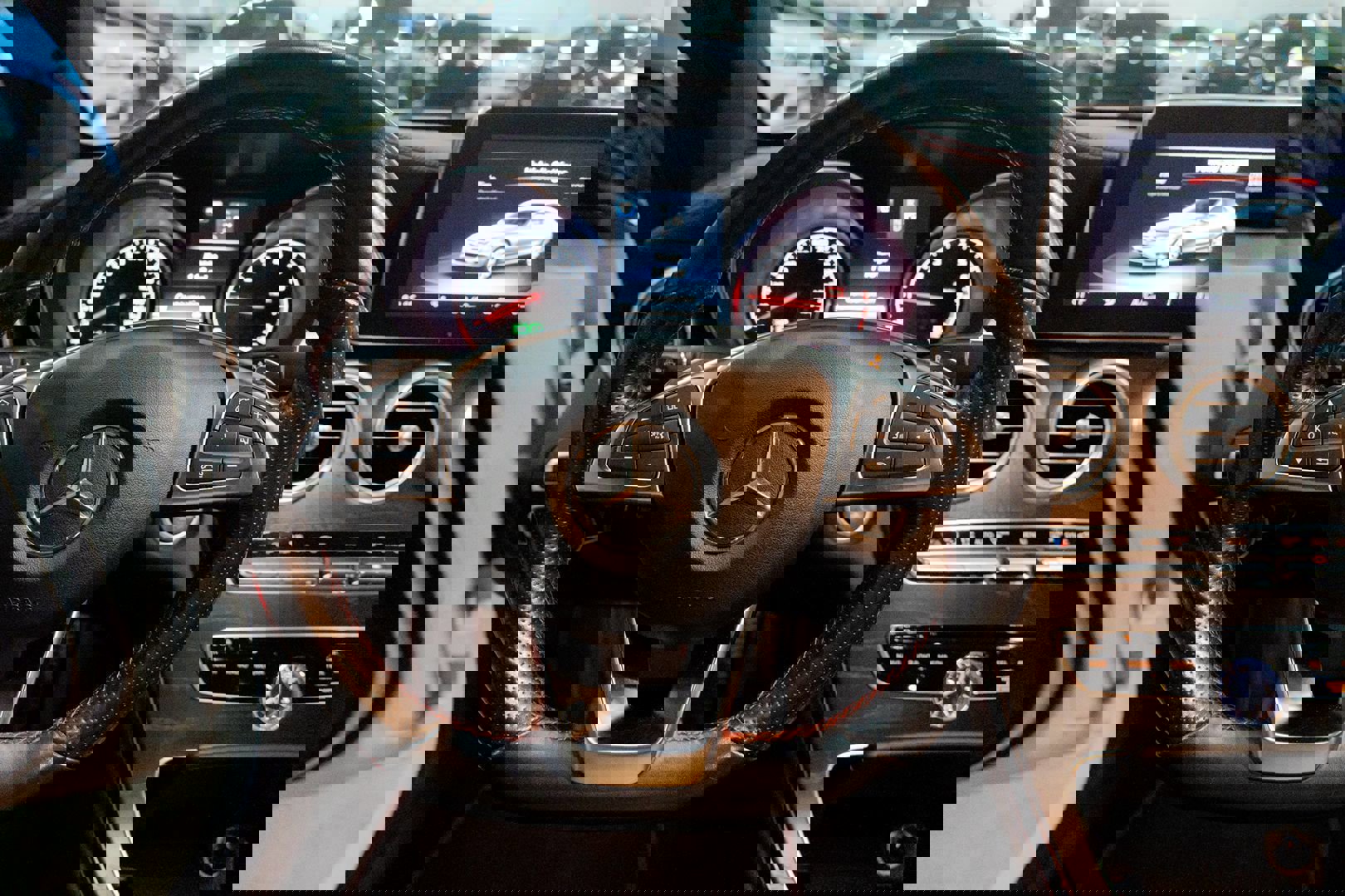 Used 2016 Mercedes-Benz C 450 4MATIC Sedan image 35