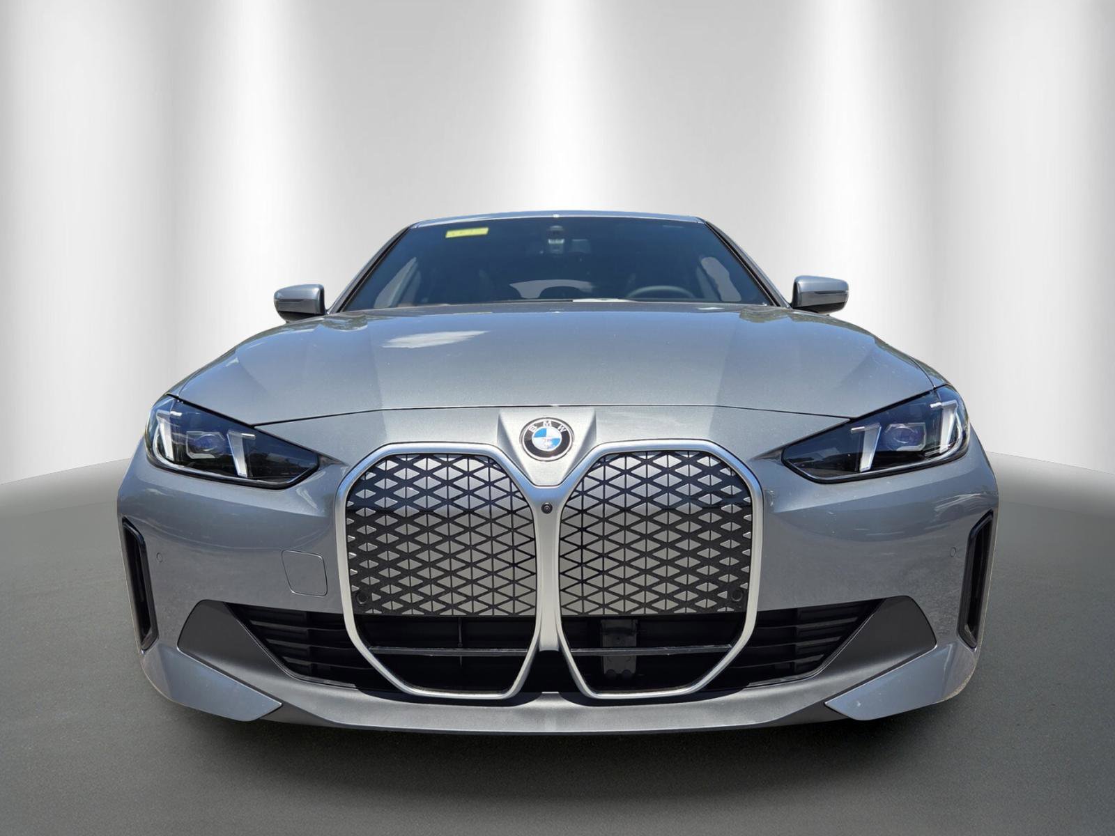 New 2026 BMW i4 eDrive40 w/ Premium Package RWD image 2
