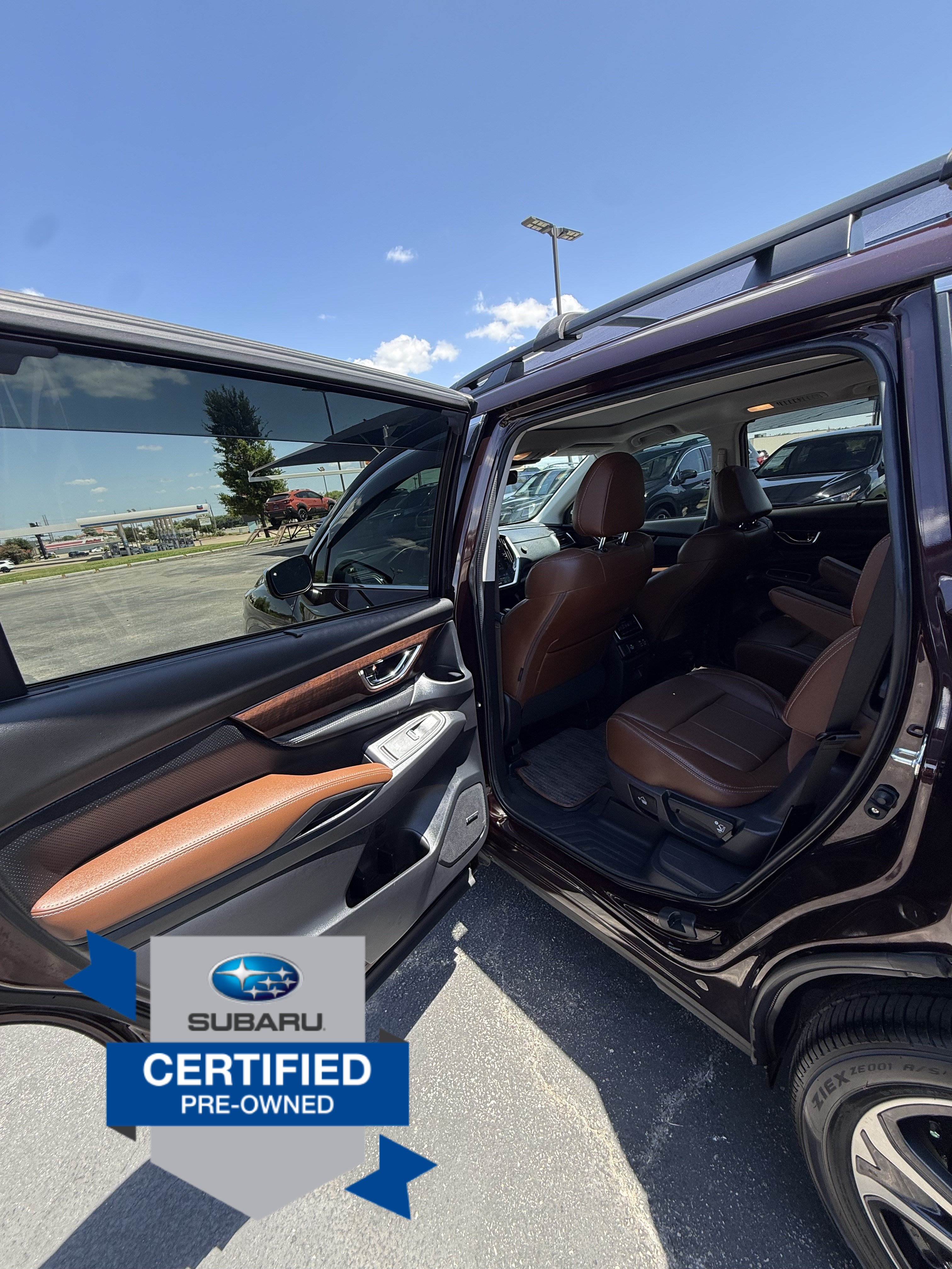 Used 2023 Subaru Ascent Touring AWD/4WD image 12
