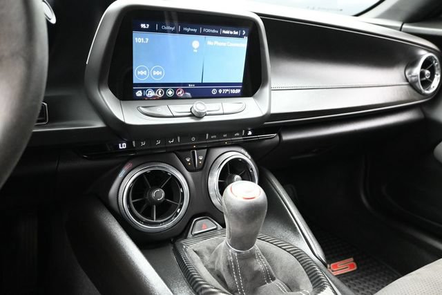 Used 2020 Chevrolet Camaro SS RWD image 41