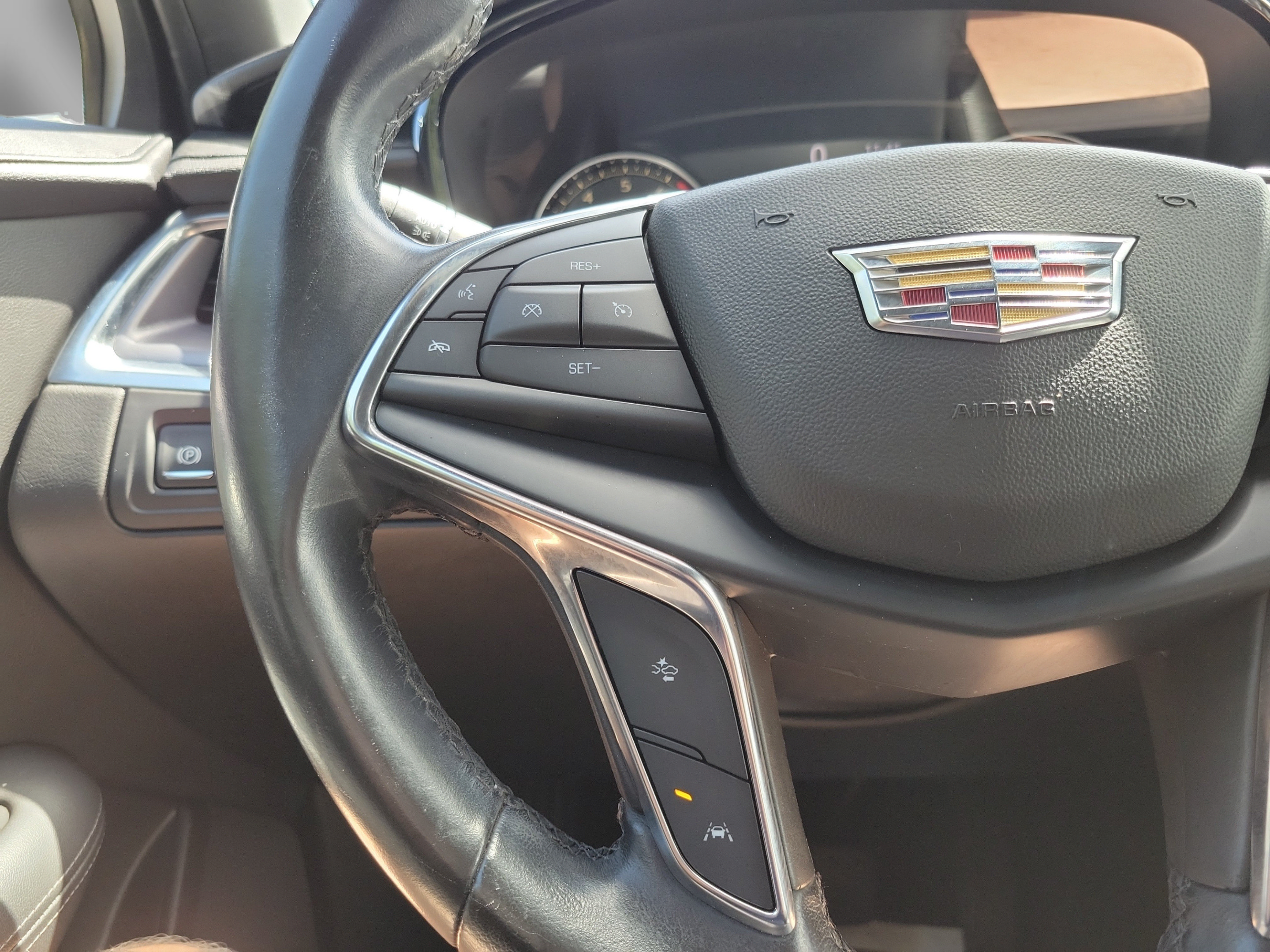 Used 2020 Cadillac XT5 Luxury FWD image 18