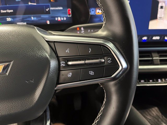 Used 2024 Chevrolet Equinox EV LT w/ LPO, Blackout Package FWD image 28
