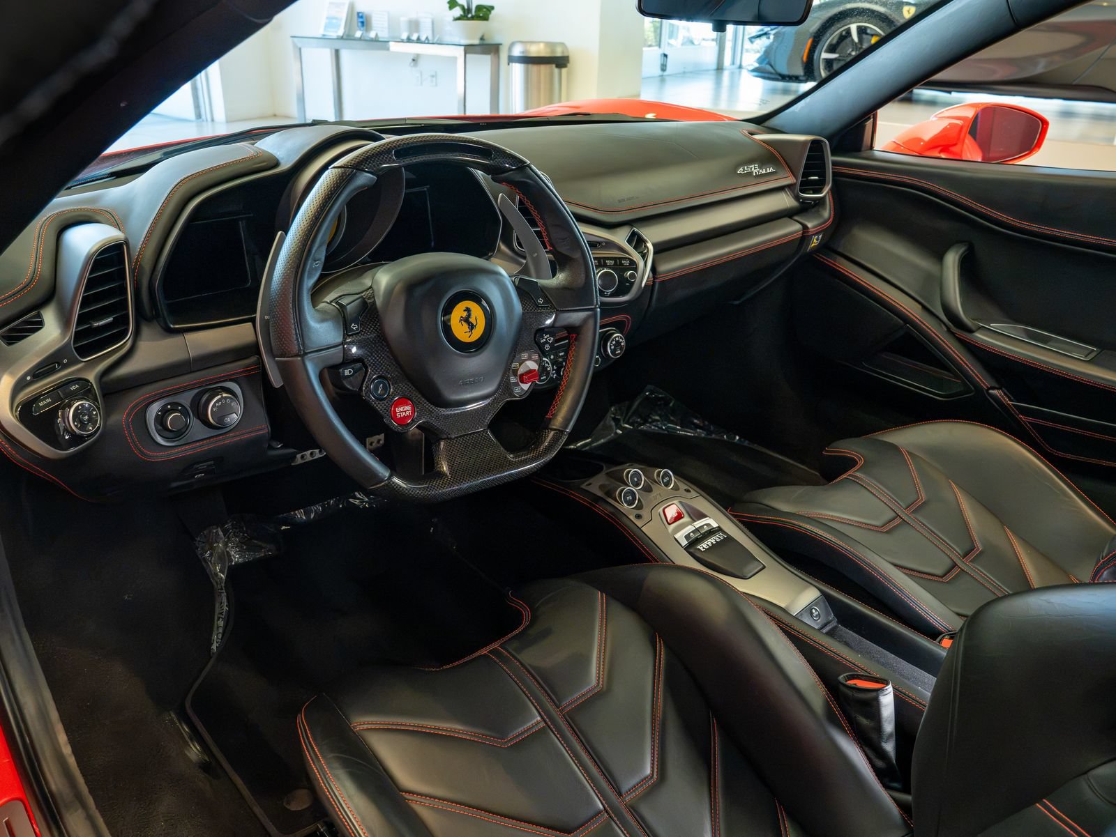Certified 2014 Ferrari 458 Italia Coupe RWD image 9