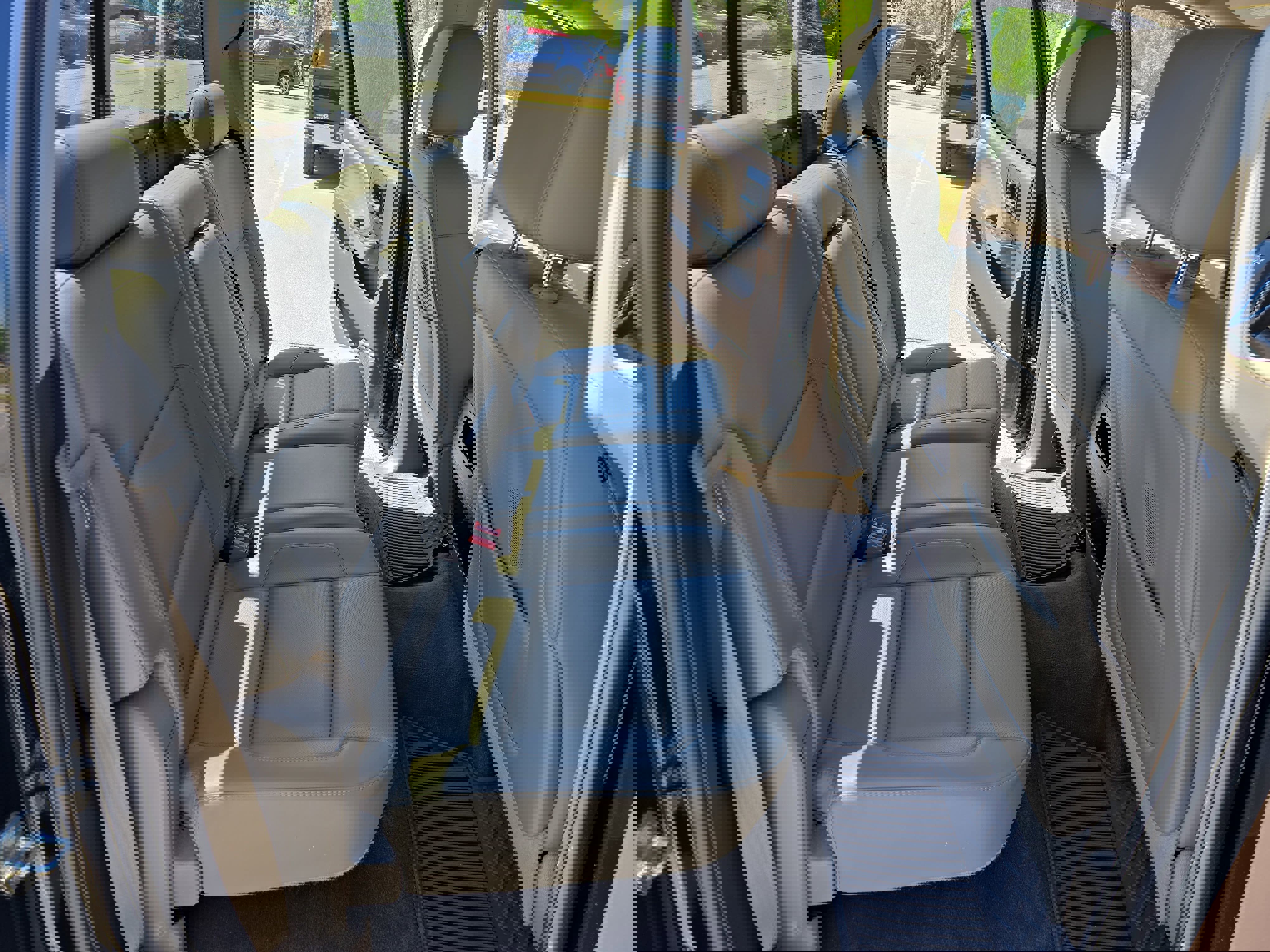 Used 2014 Chevrolet Silverado 1500 LTZ Z71 w/ LTZ Plus Package image 12