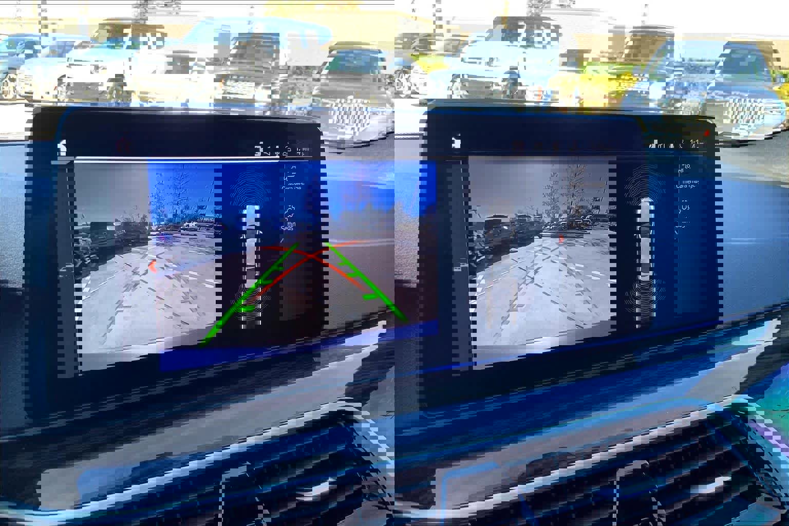 Used 2023 BMW 530i w/ Premium Package image 27