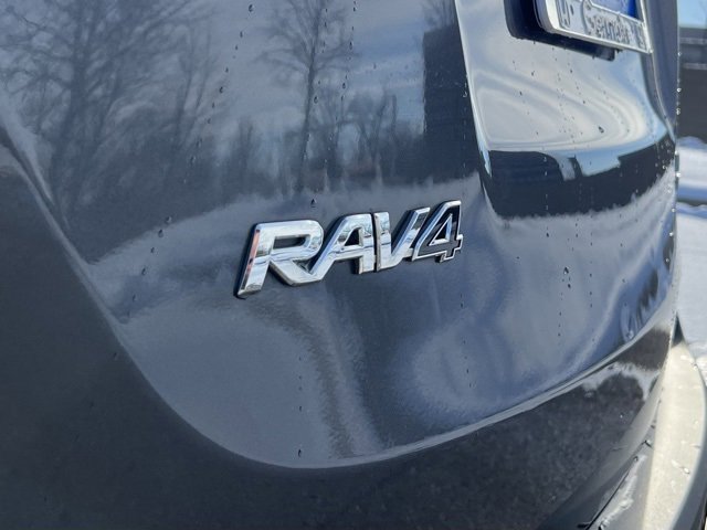 Used 2015 Toyota RAV4 Limited image 12
