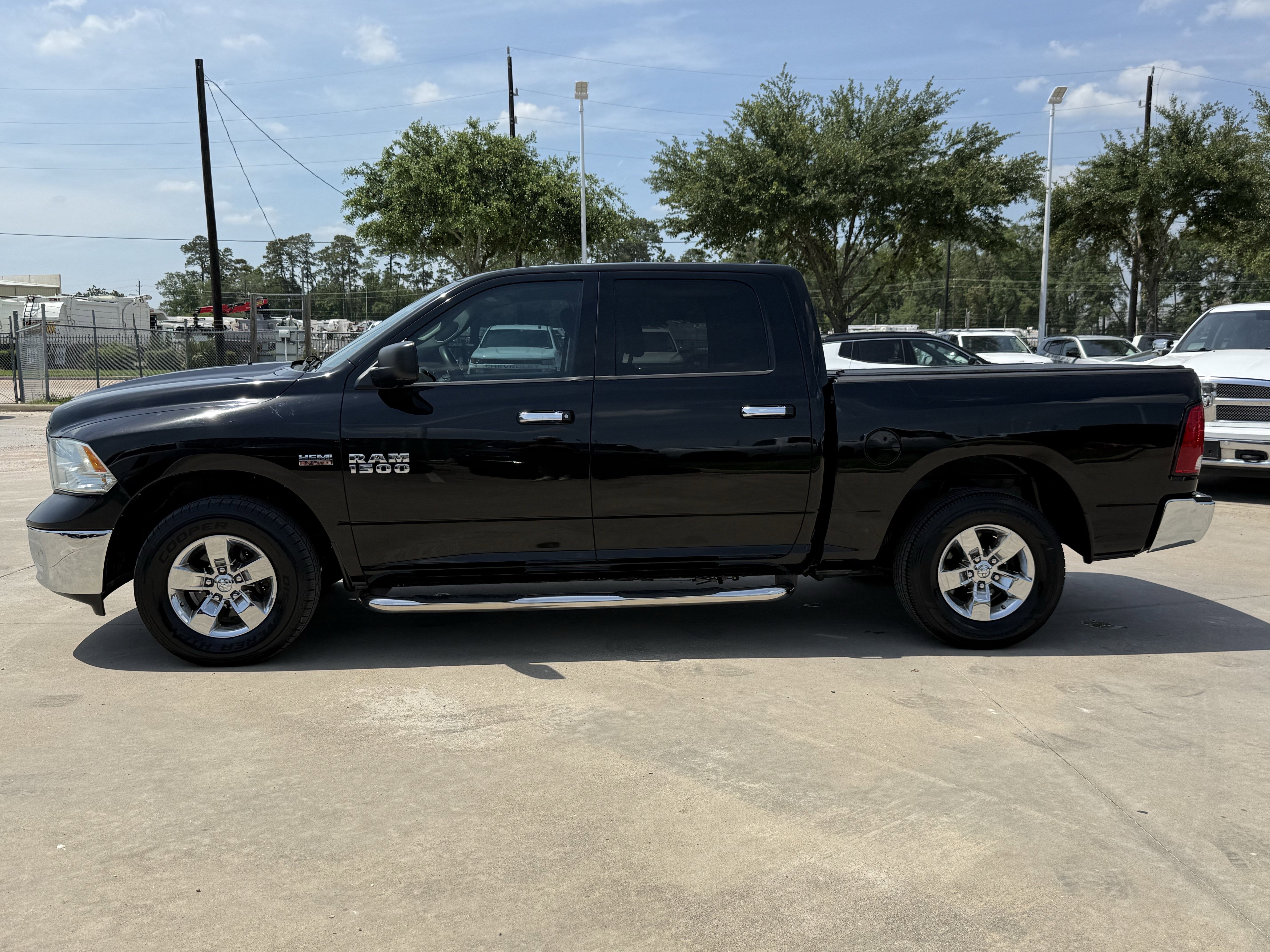 Used 2014 RAM 1500 Classic SLT RWD image 8