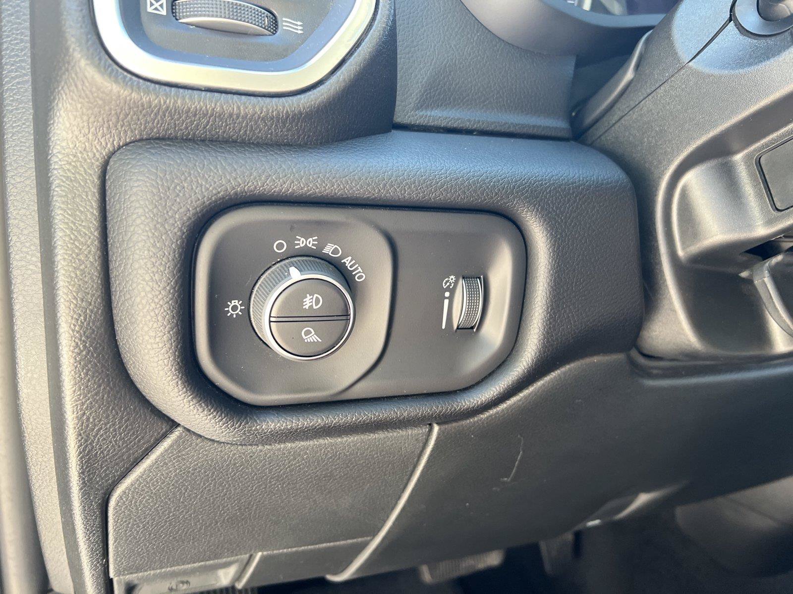 Used 2026 RAM 2500 Big Horn AWD/4WD image 12