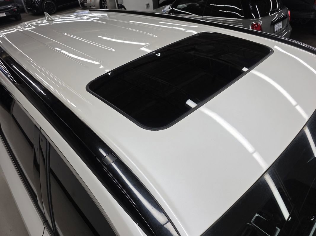 Used 2017 Toyota Highlander SE image 45