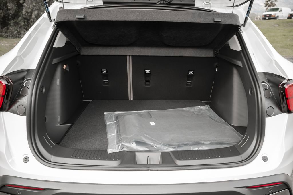 New 2026 Chevrolet Trax ACTIV w/ Driver Confidence Package FWD image 33