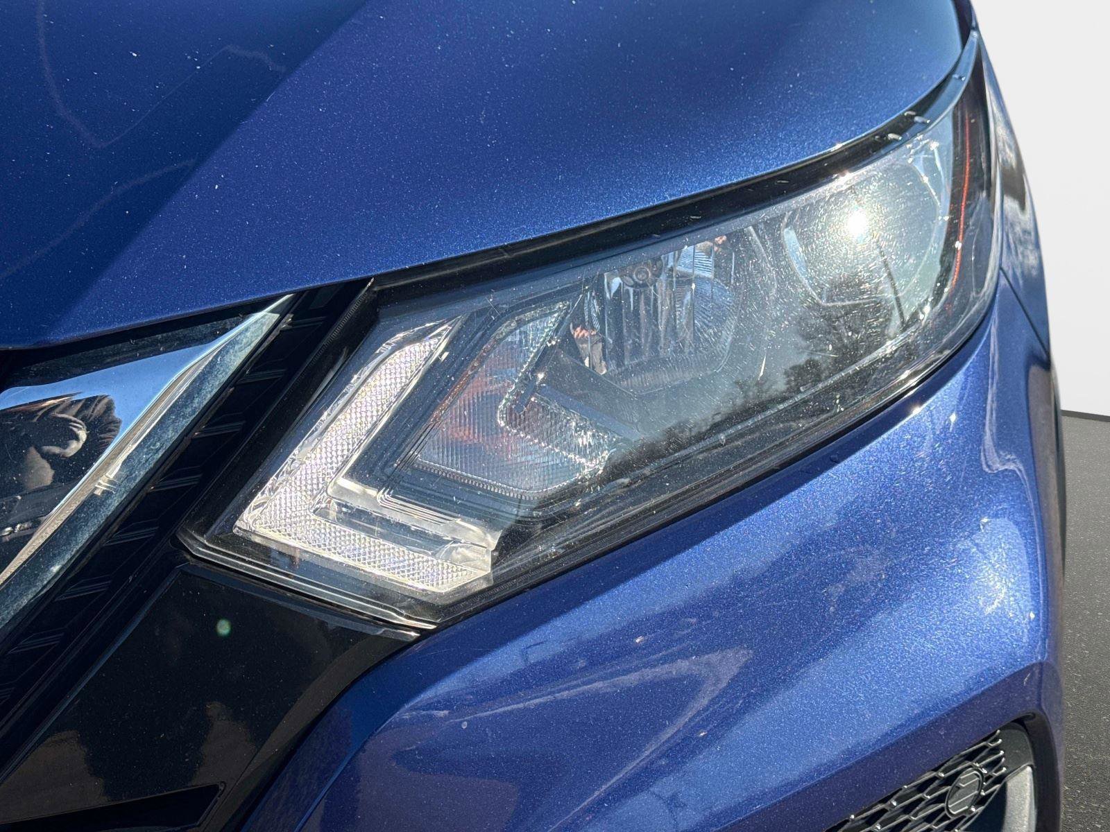 Used 2021 Nissan Rogue Sport S image 10