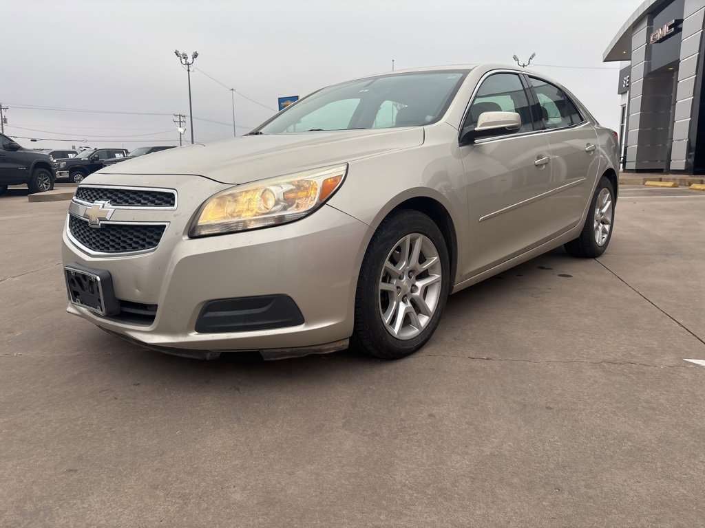 Used 2013 Chevrolet Malibu LT w/ Power Convenience Package image 2