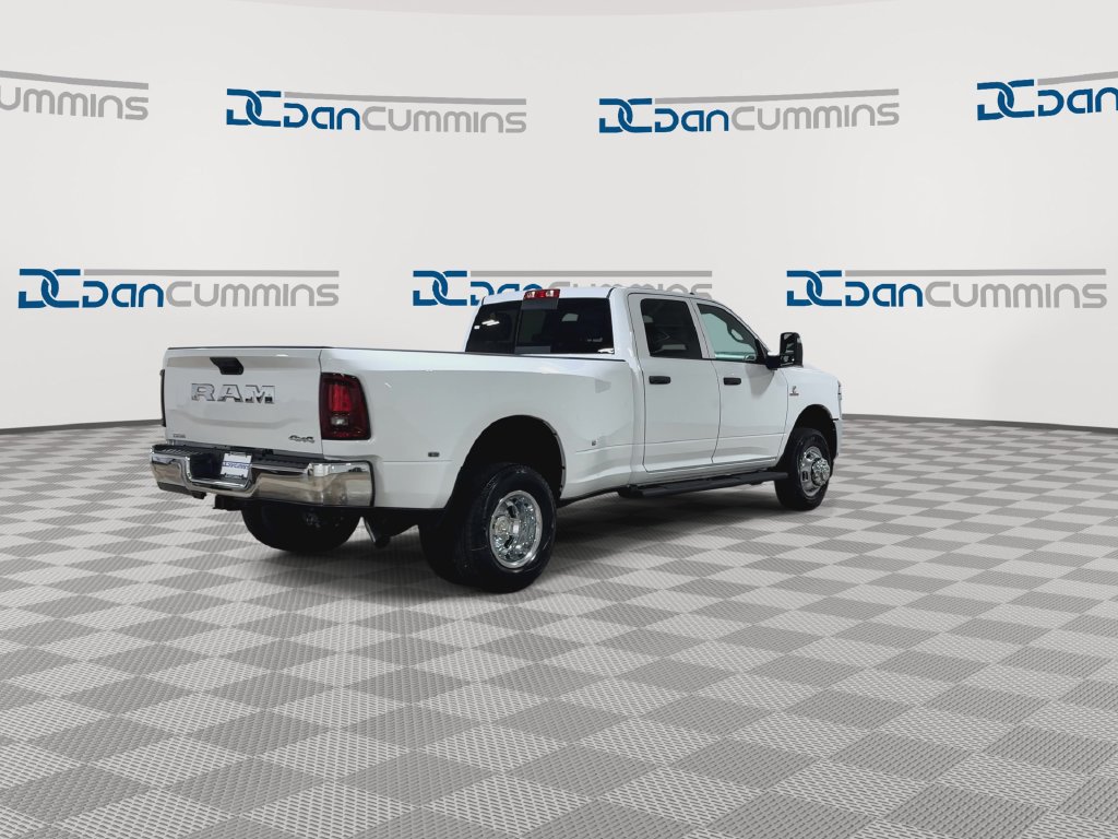 New 2027 RAM 3500 Tradesman AWD/4WD image 8
