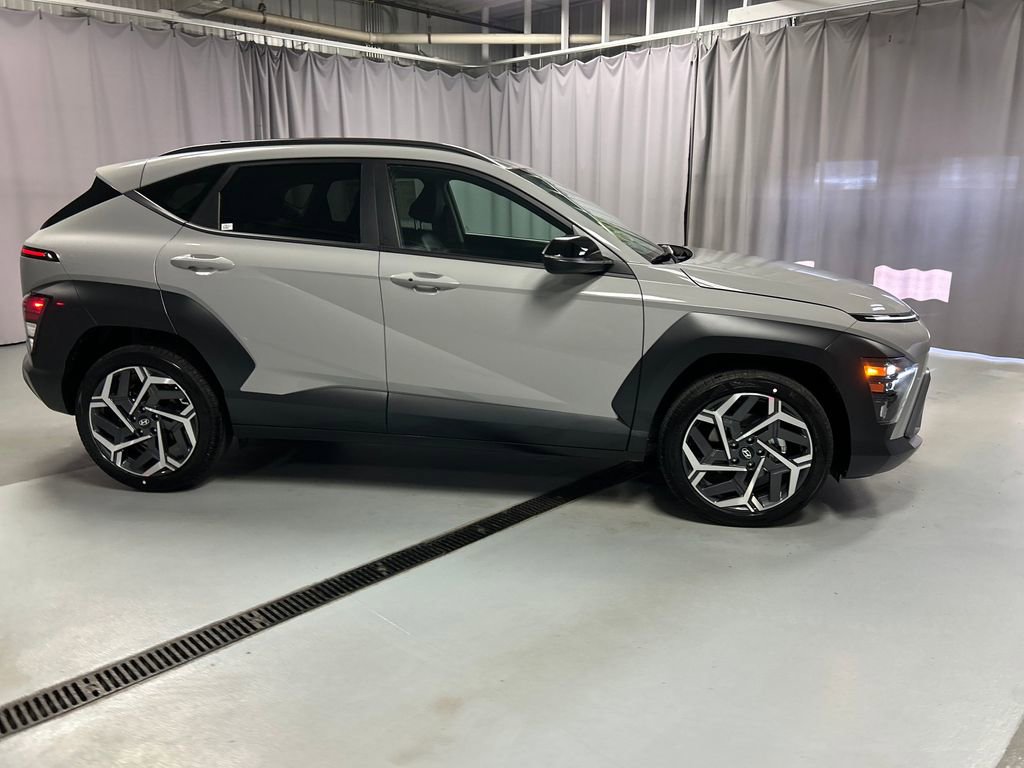 New 2026 Hyundai Kona SEL Premium image 8