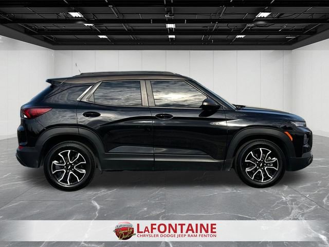 Used 2021 Chevrolet TrailBlazer ACTIV w/ Convenience Package FWD image 6