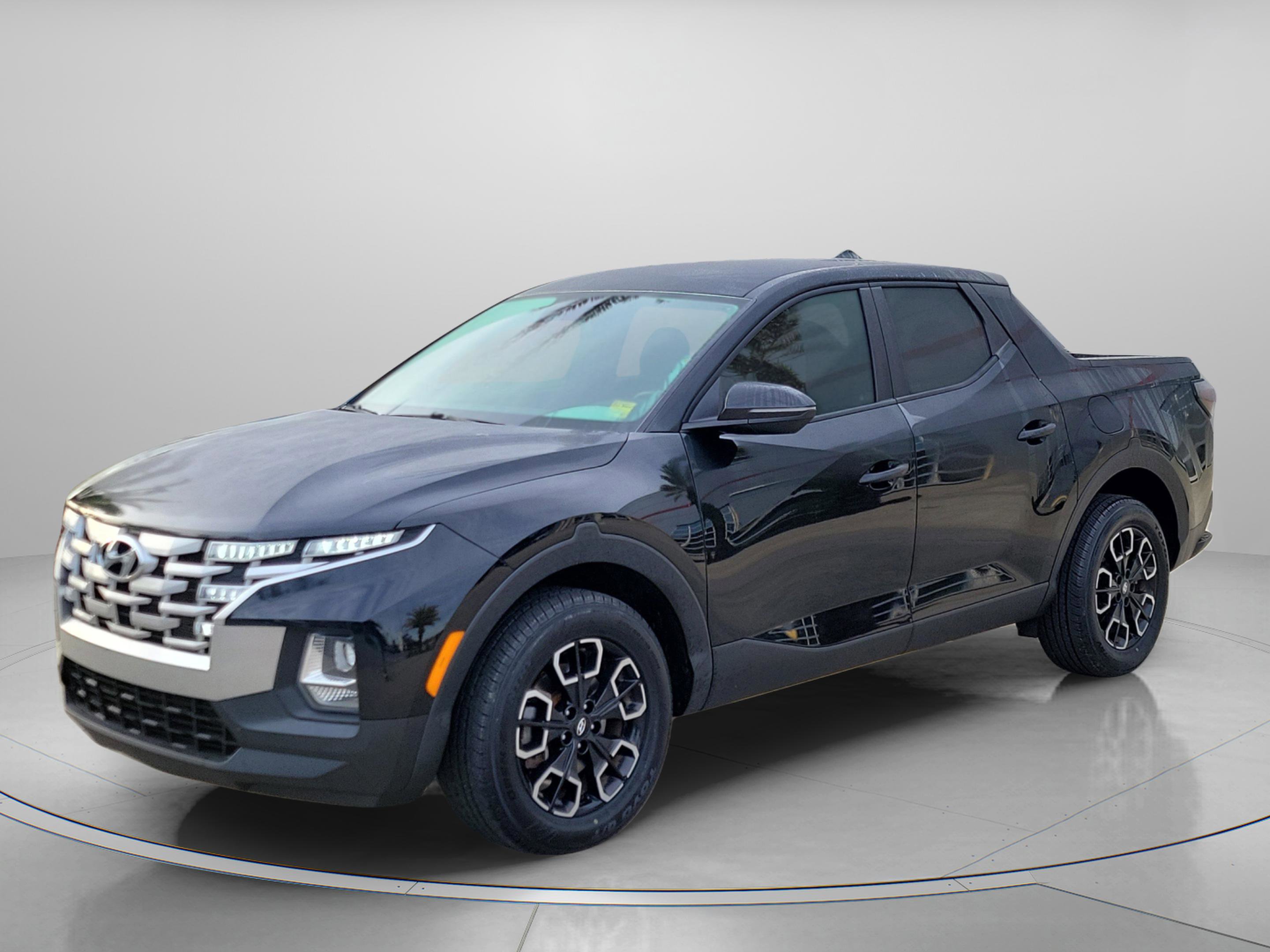 Used 2022 Hyundai Santa Cruz SEL image 2