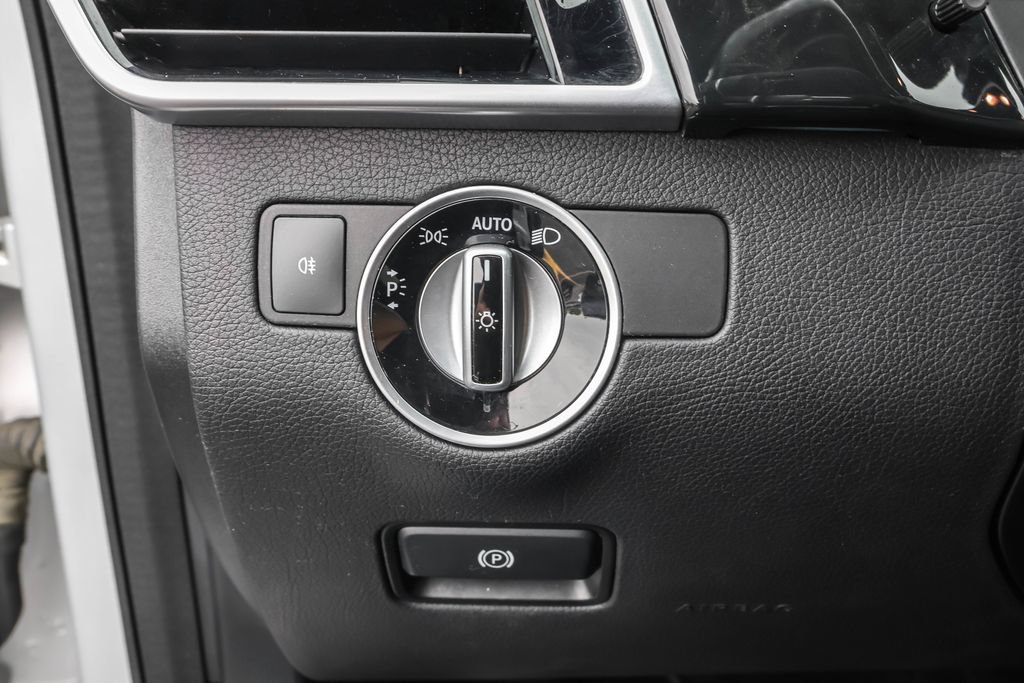 Used 2017 Mercedes-Benz GLS 450 4MATIC image 18