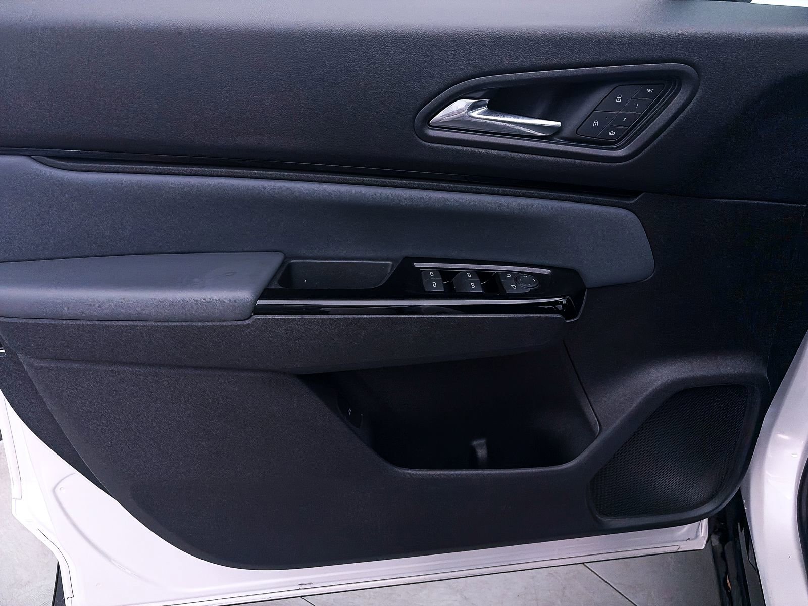 Used 2024 Honda Prologue Touring image 18