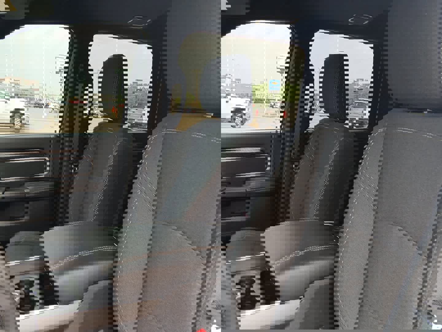 Used 2025 RAM 3500 Big Horn image 18