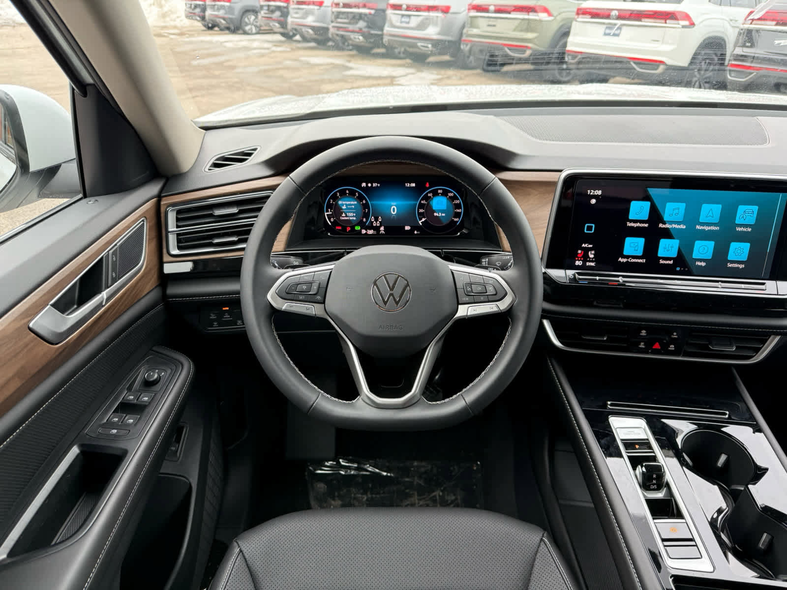 New 2026 Volkswagen Atlas SE image 19
