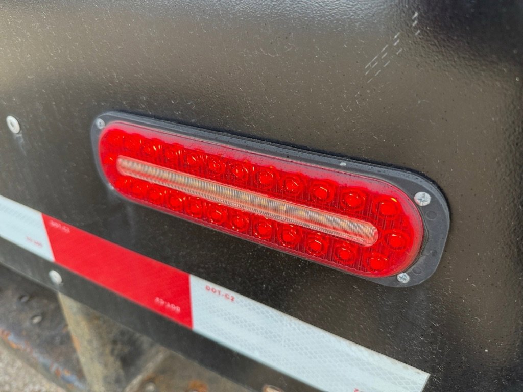 Used 2018 Chevrolet Express 3500 image 24