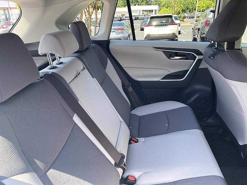 Certified 2024 Toyota RAV4 XLE AWD/4WD image 21