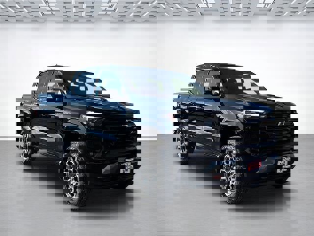 Used 2023 Chevrolet Colorado Z71 w/ Z71 Convenience Package 2 image 2