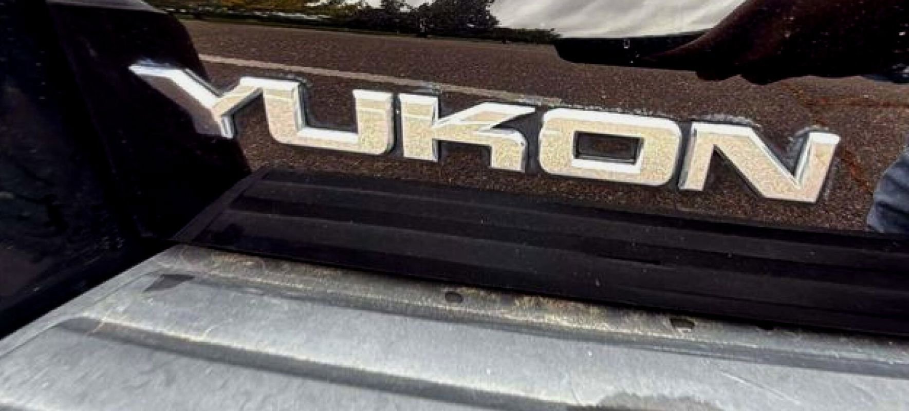 Used 2018 GMC Yukon Denali image 22