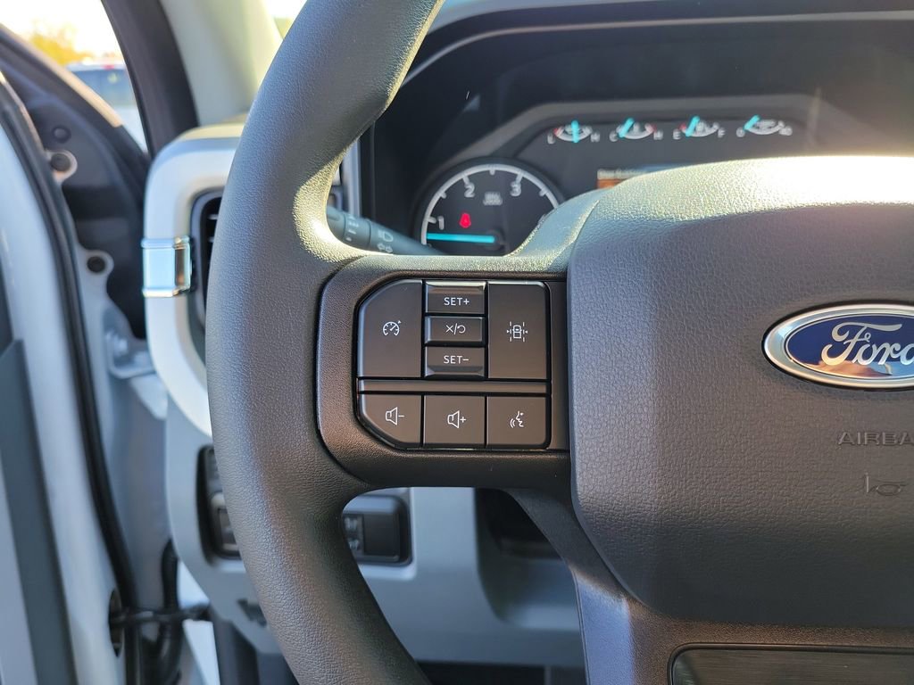 New 2026 Ford F550 4x4 Regular Cab Super Duty image 22