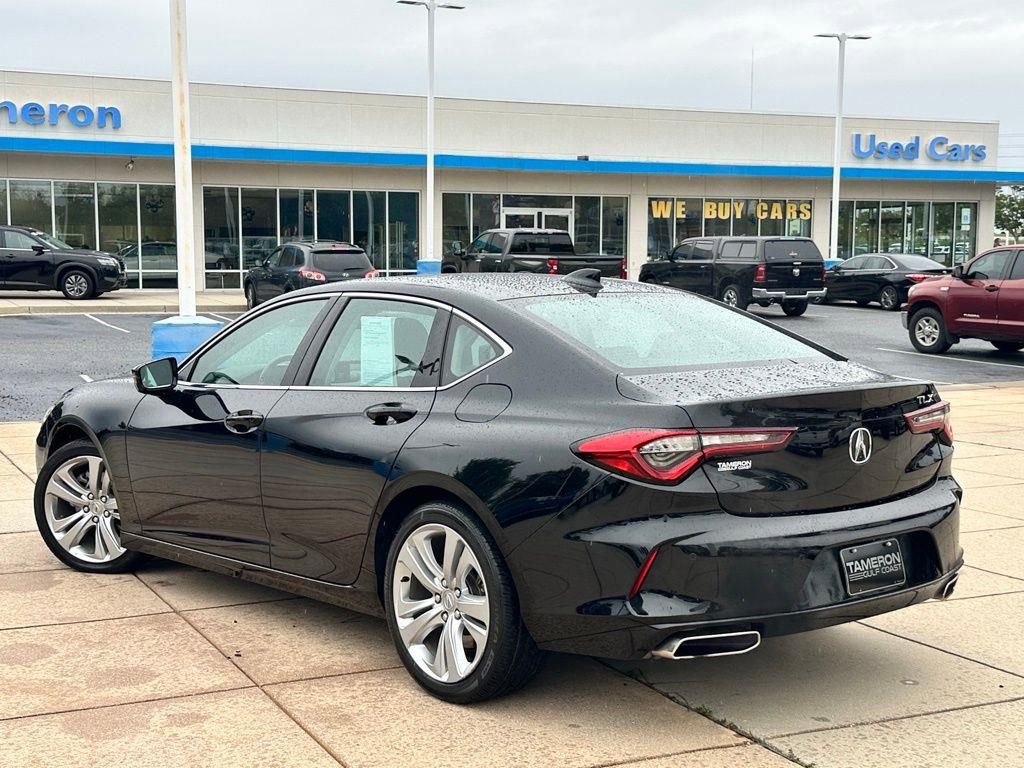 Used 2023 Acura TLX w/ Technology Package FWD image 4
