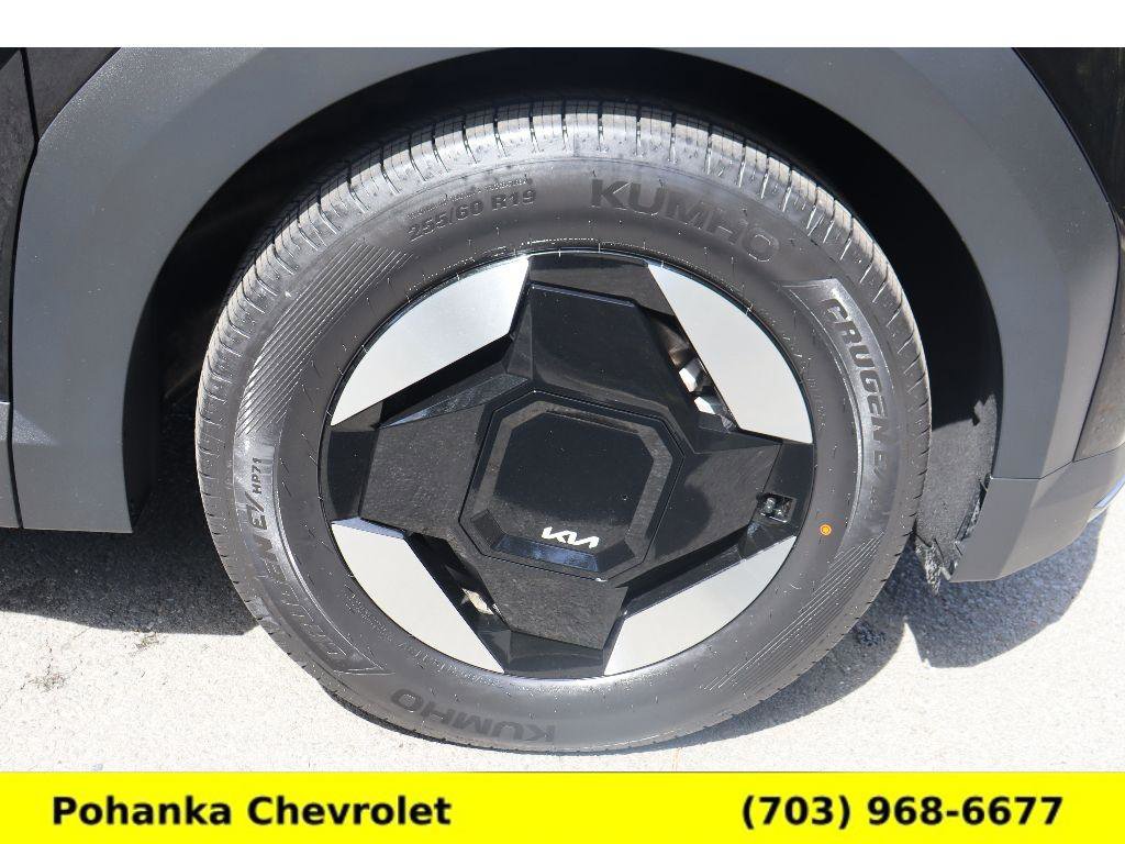 Used 2024 Kia EV9 Light Long Range image 35